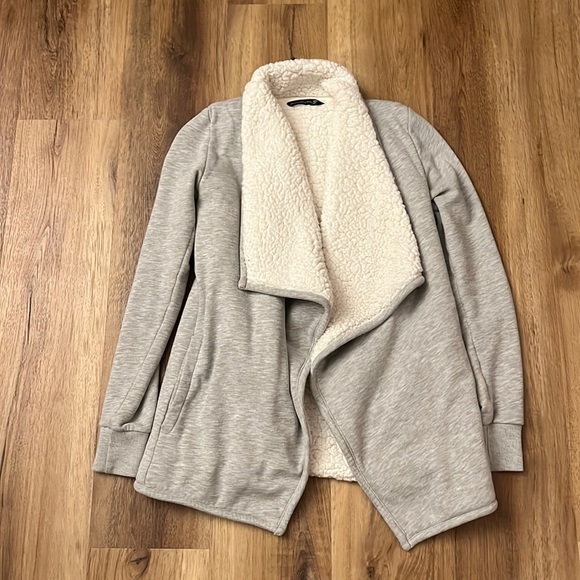 Grey Abercrombie & Fitch Sherpa Cardigan - Picture 1 of 4